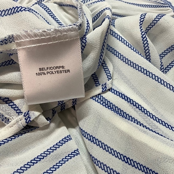 ROSE + OLIVE Poly Chiffon Semi Sheer Long Sleeve Micro Pleat Blouse Tie Front XL - Picture 8 of 9